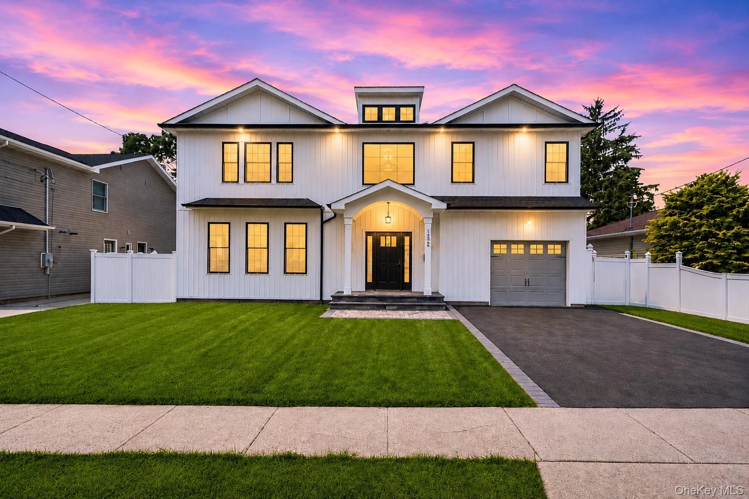 Photograph of 1222 Powell Avenue