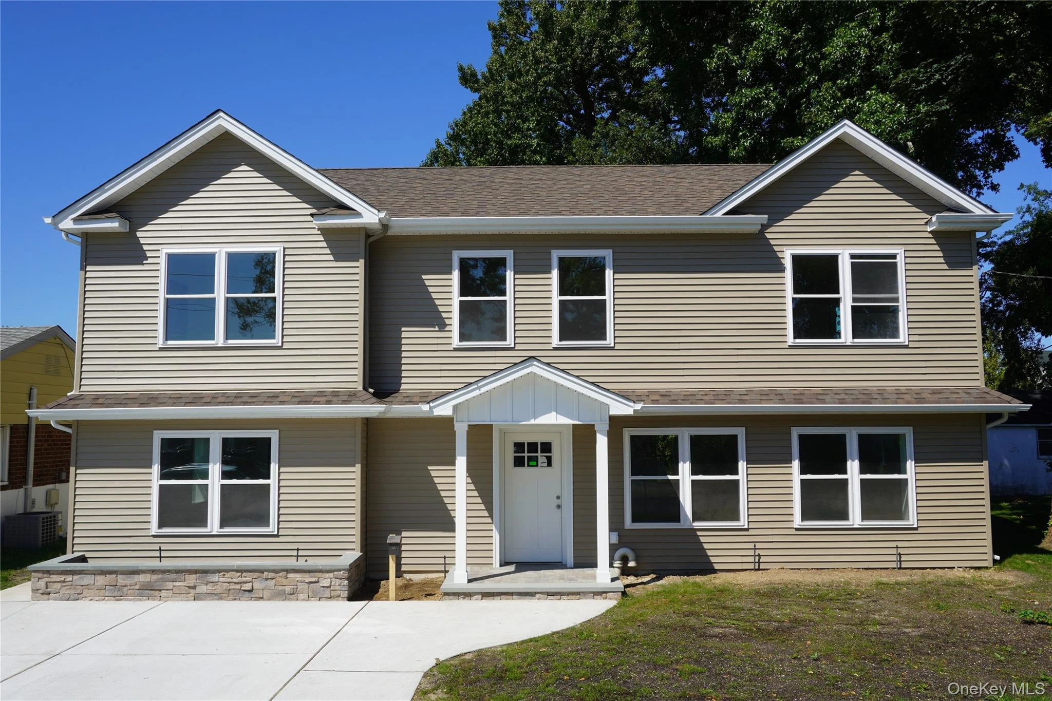 Photograph of 164 Elmwood Street