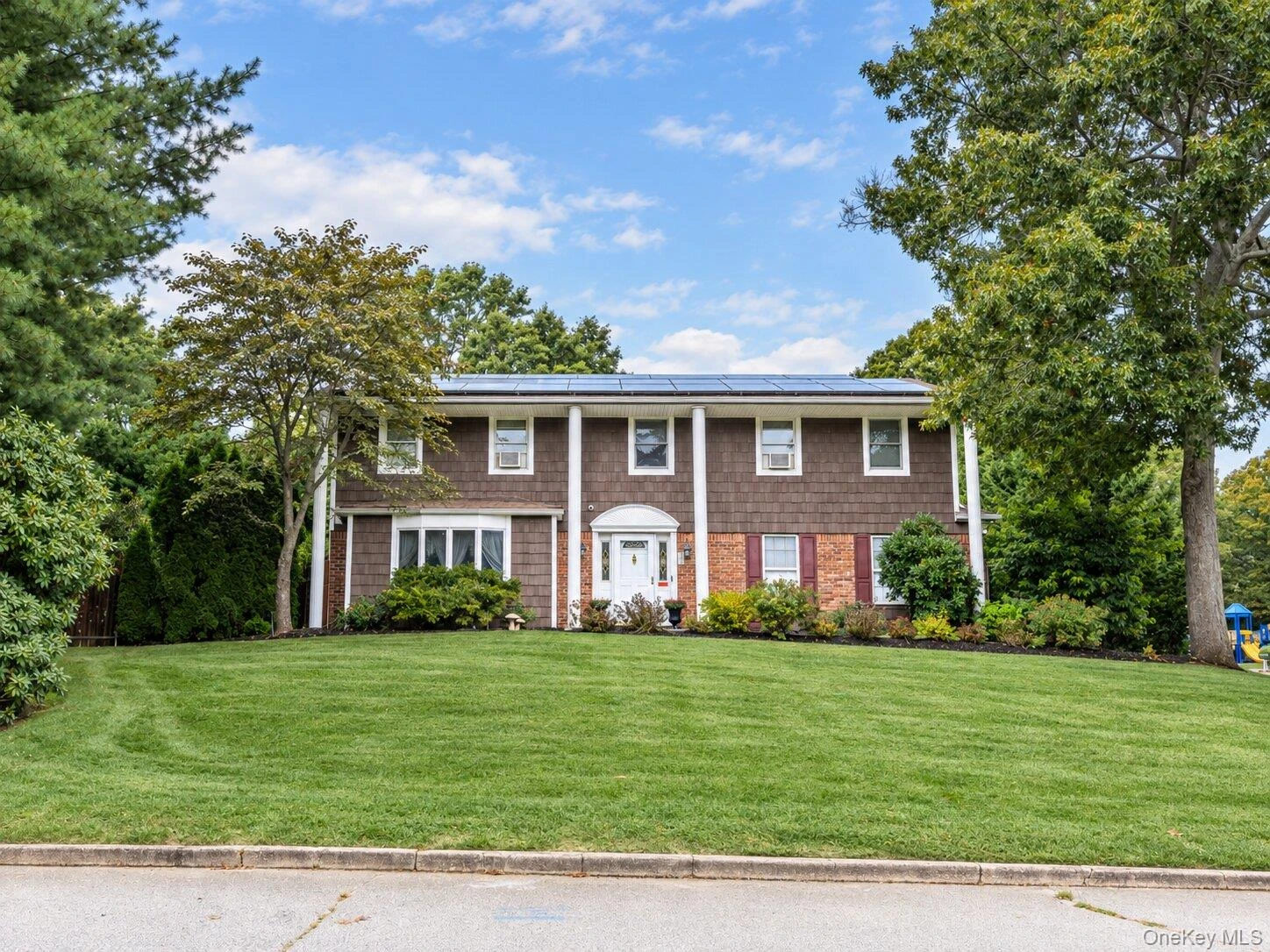 Photograph of 138 Main Avenue