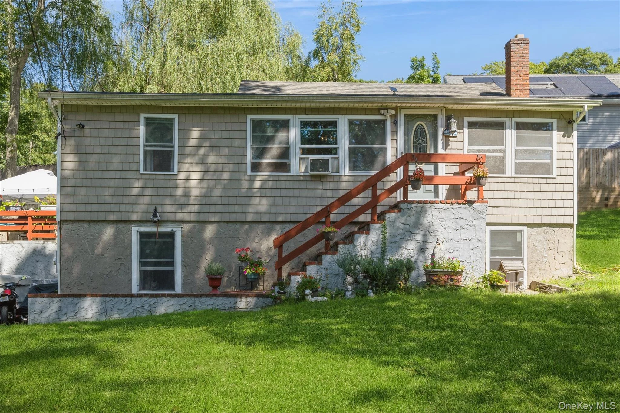 Photograph of 25 Tamarack Road