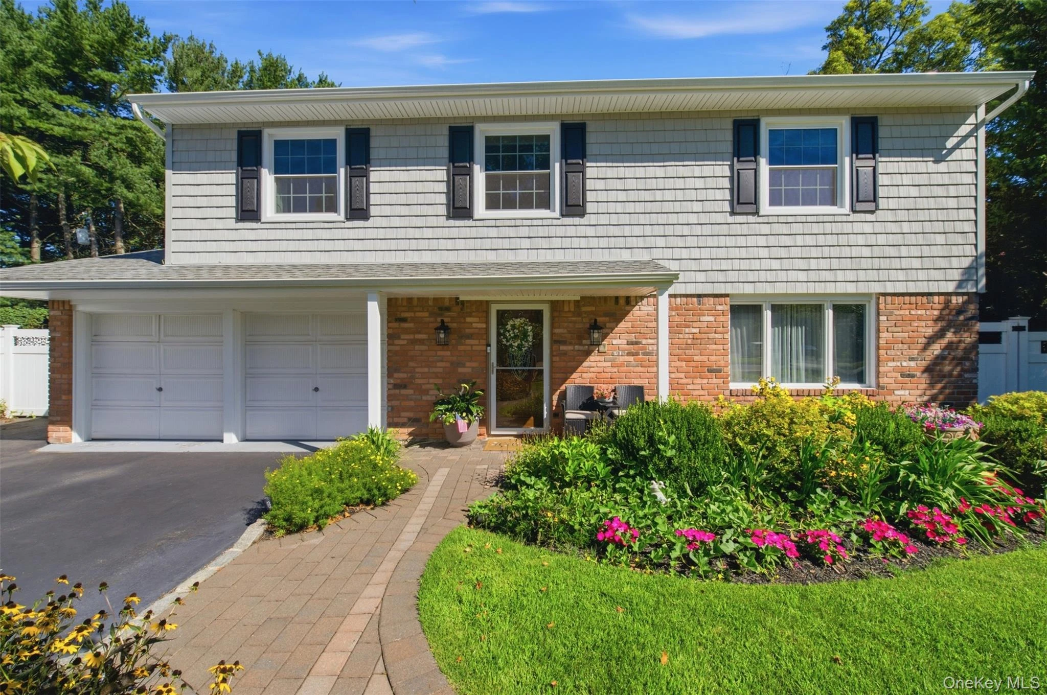 Photograph of 17 White Cliff Lane