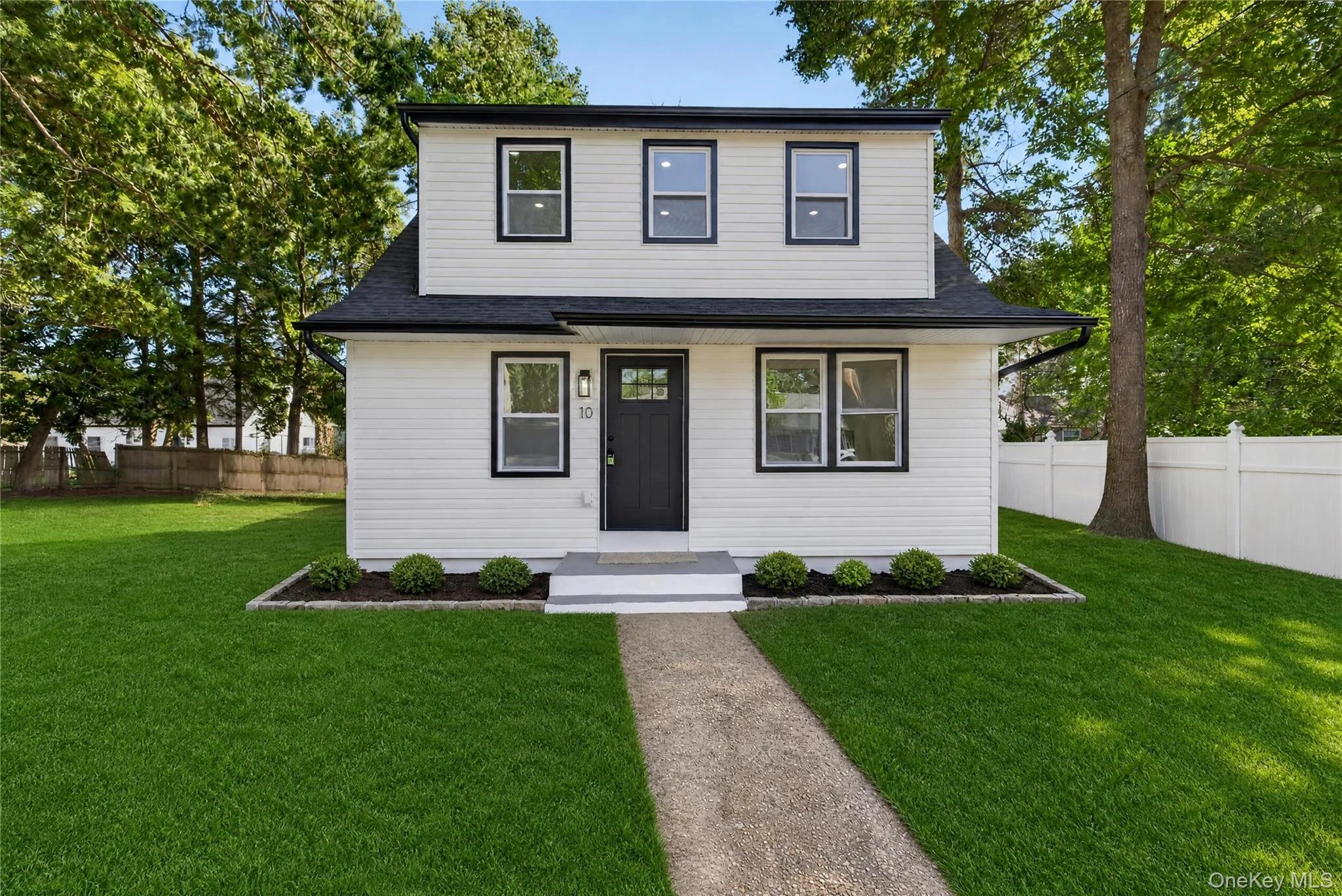 Photograph of 10 harrison Drive