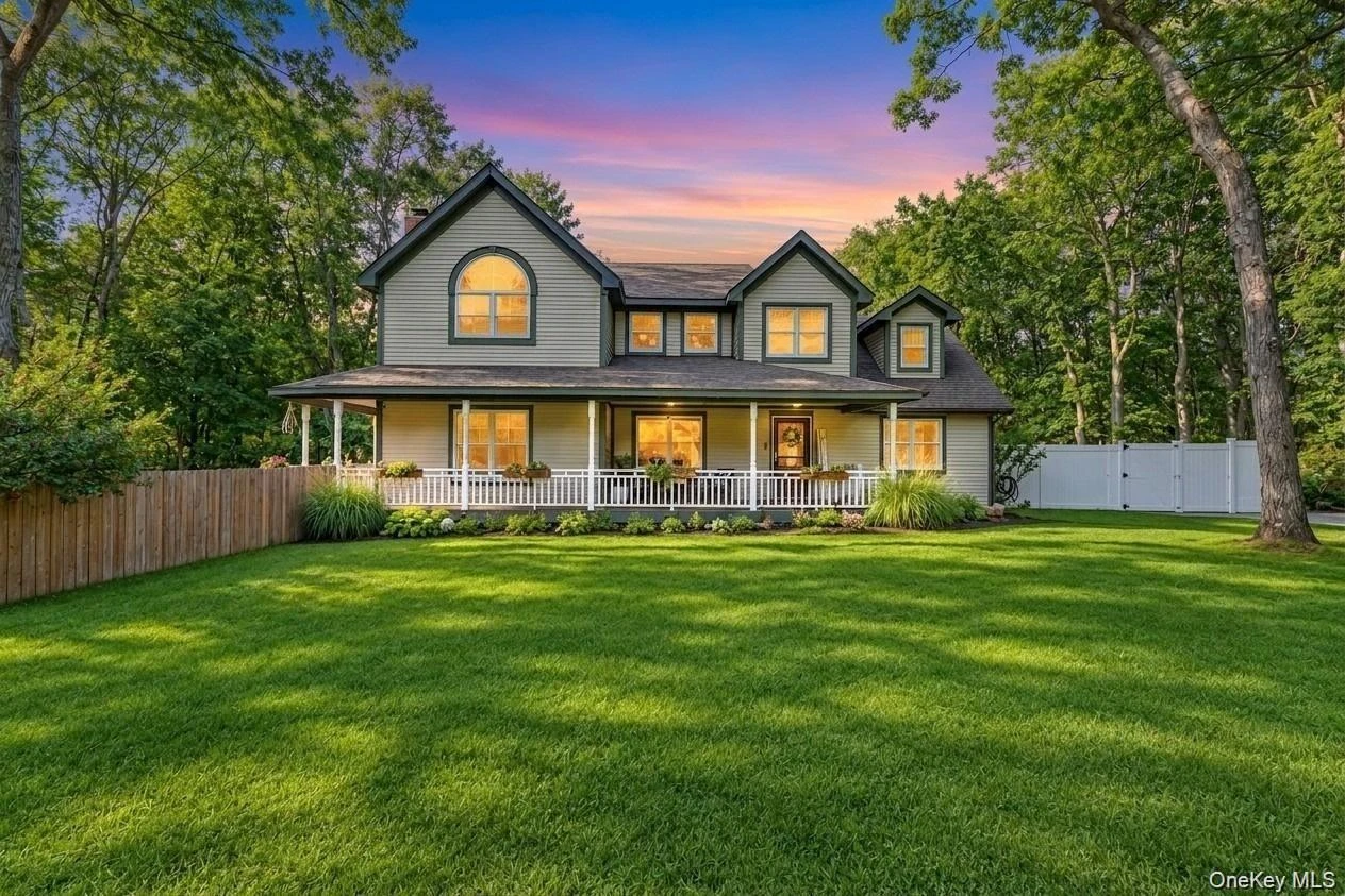 Photograph of 15 Hillcrest Avenue