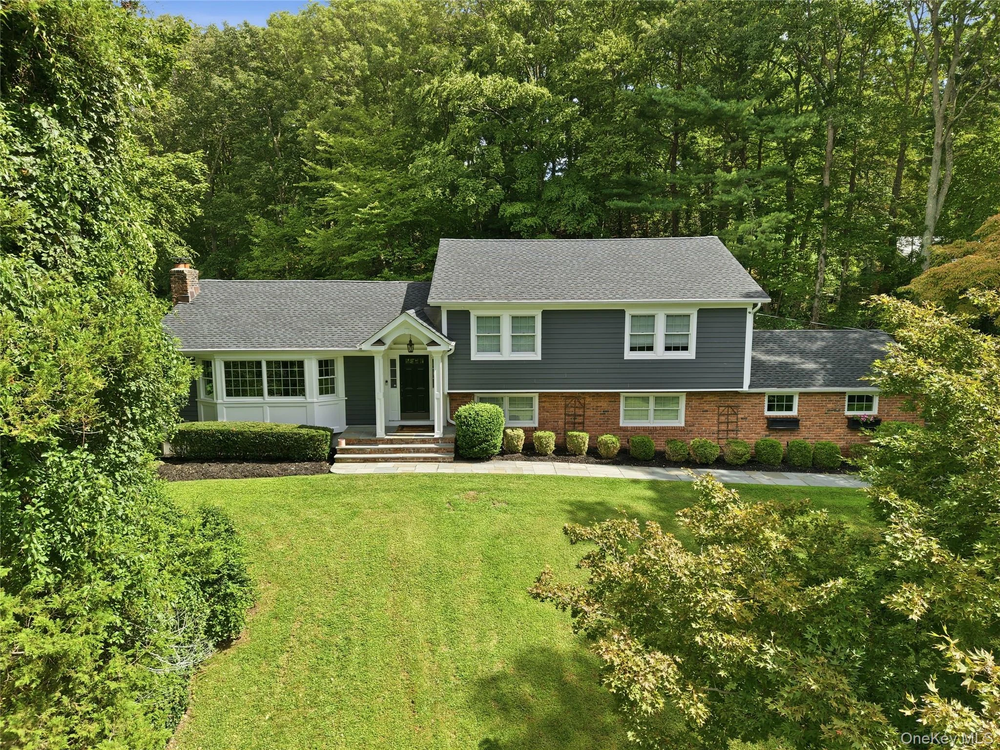 Photograph of 63 Bankside Drive
