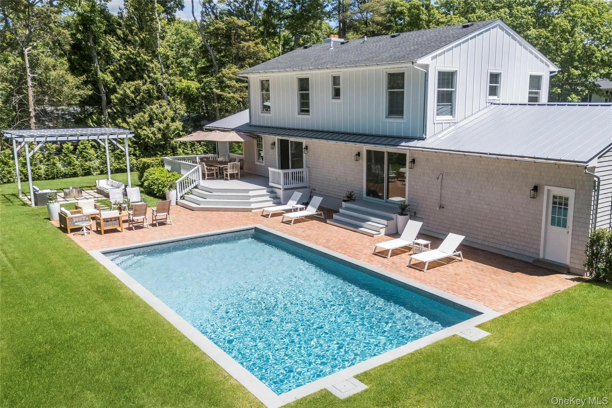 Photograph of 48 Beechwood Drive