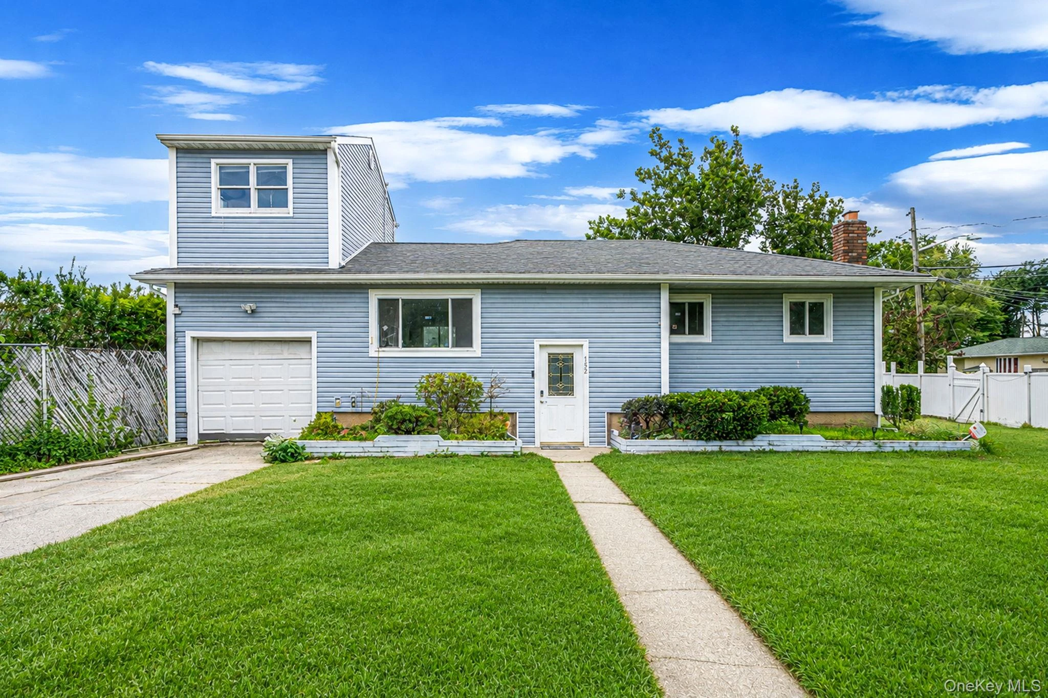 Photograph of 152 Alkier Street