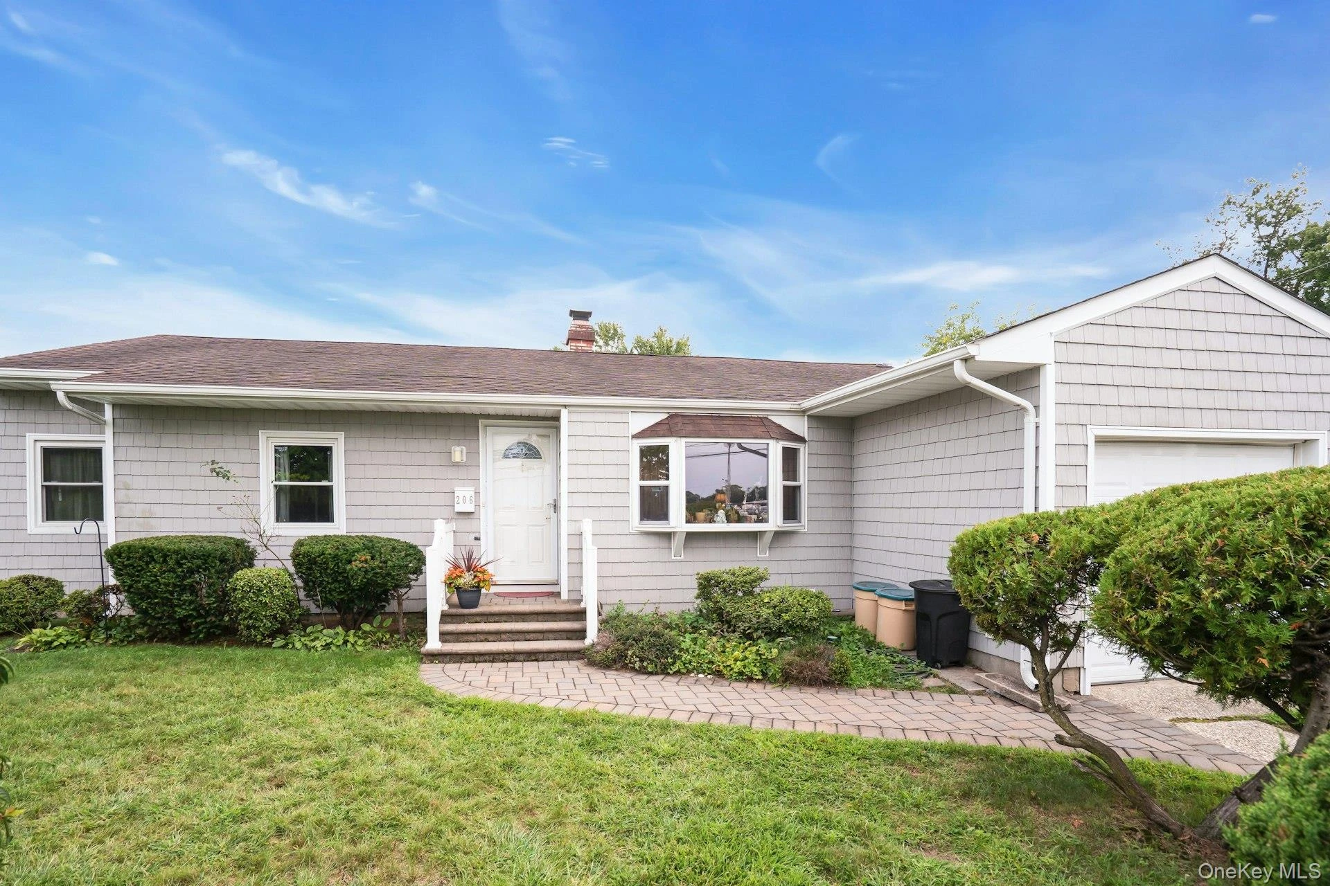 Photograph of 206 Alkier Street