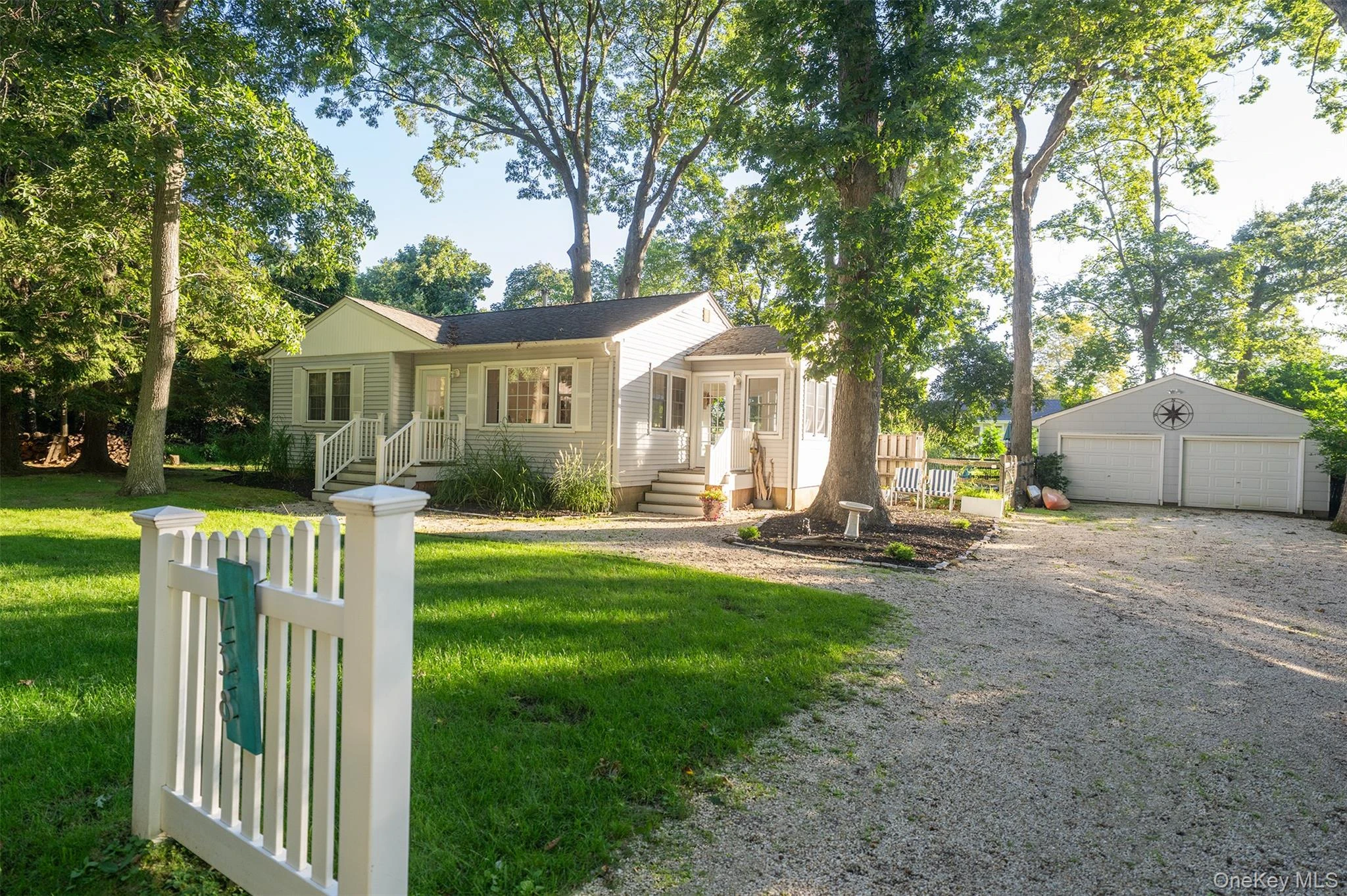 Photograph of 738 Conklin Road