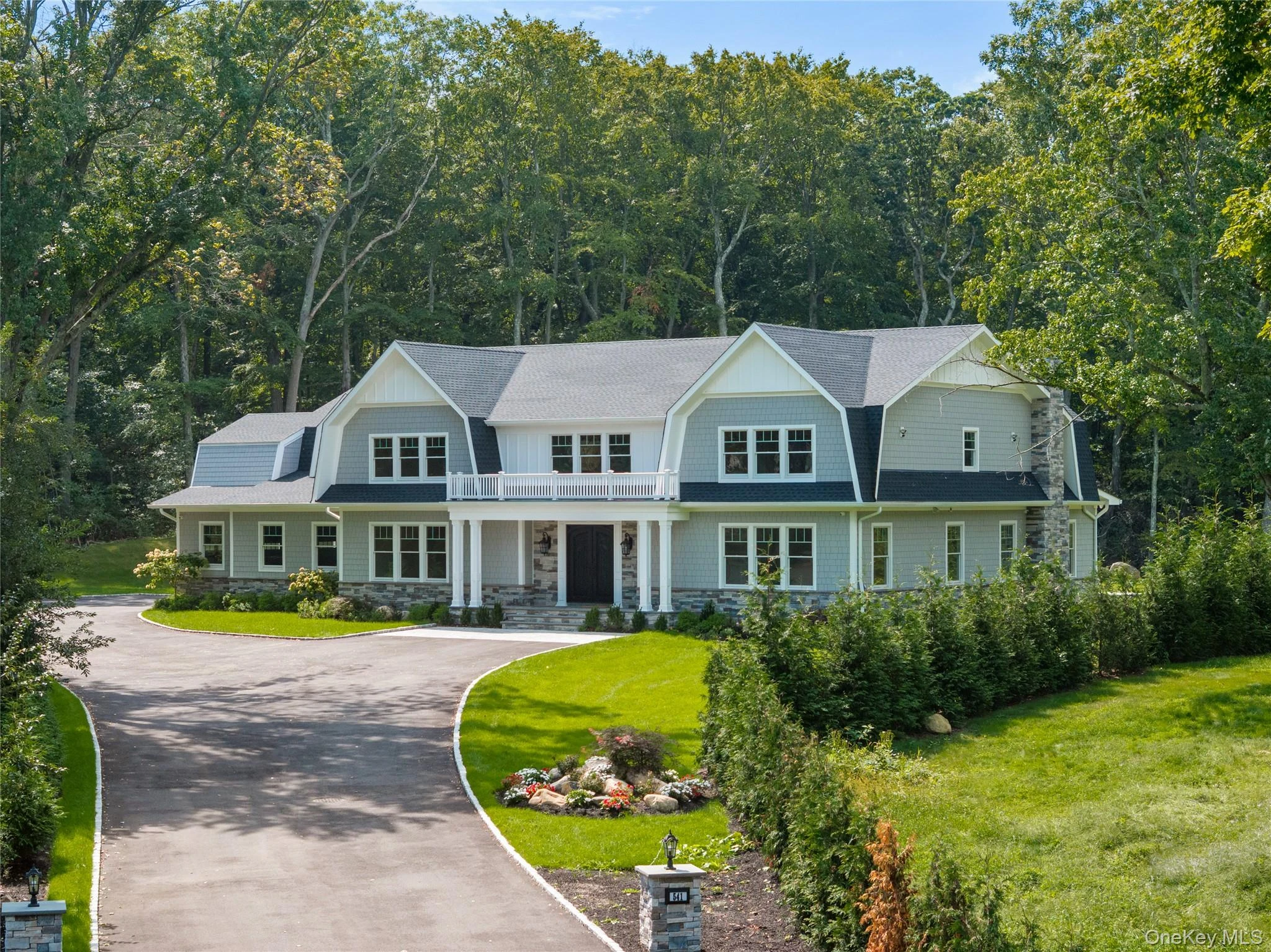 Photograph of 541 Split Rock Road