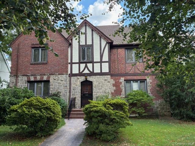 Photograph of 3533 171st Street