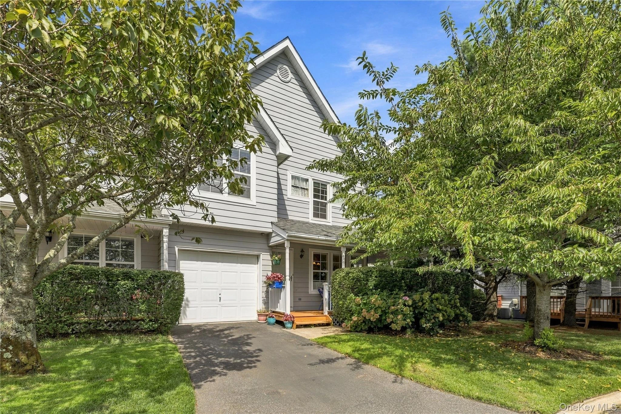 Photograph of 77 Sunburst Terrace