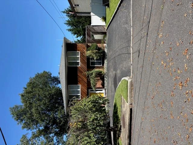 Photograph of 48 Milland Drive
