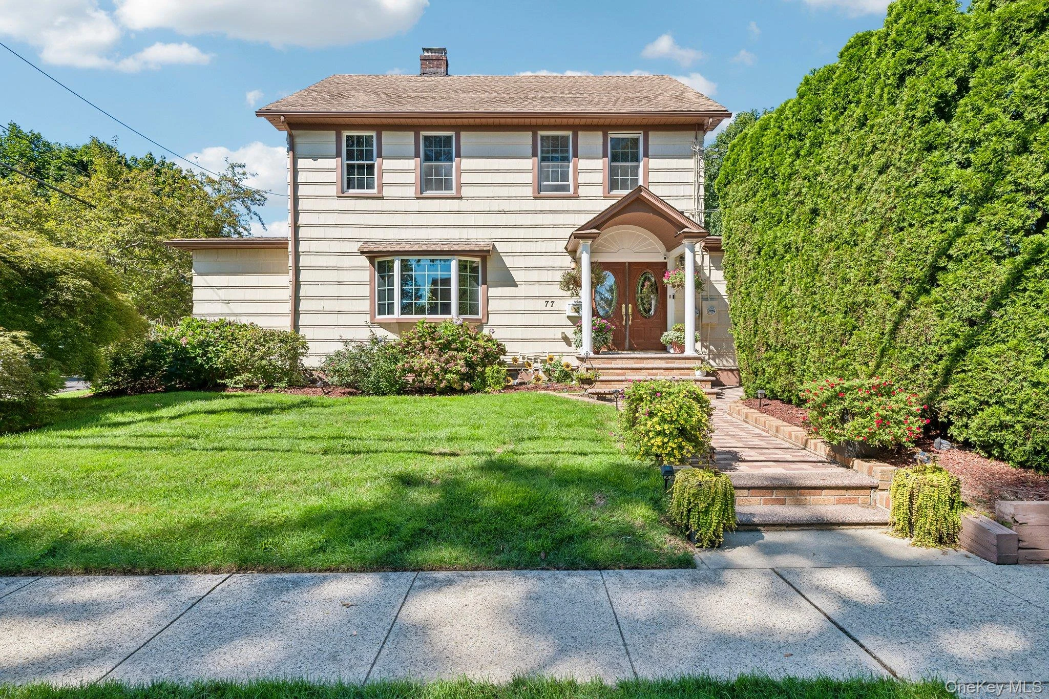Photograph of 77 Jefferson Avenue