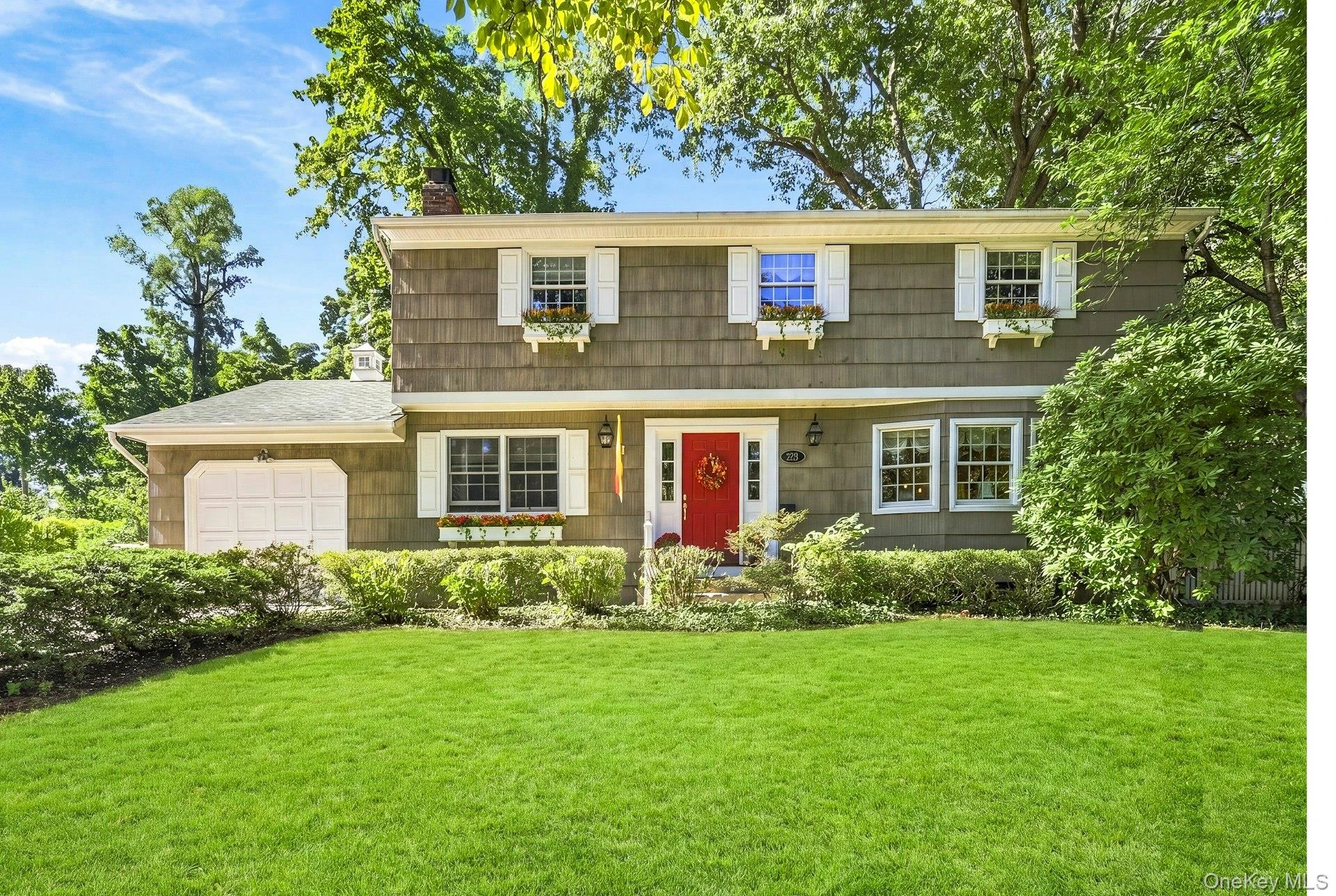 Photograph of 25 Scudder Place