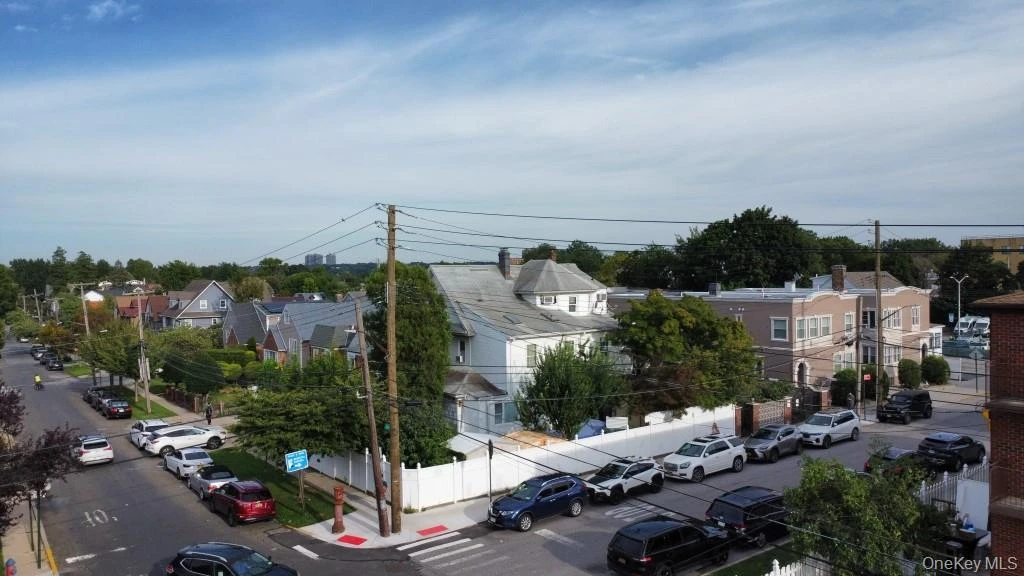 Photograph of 21432 40th Avenue