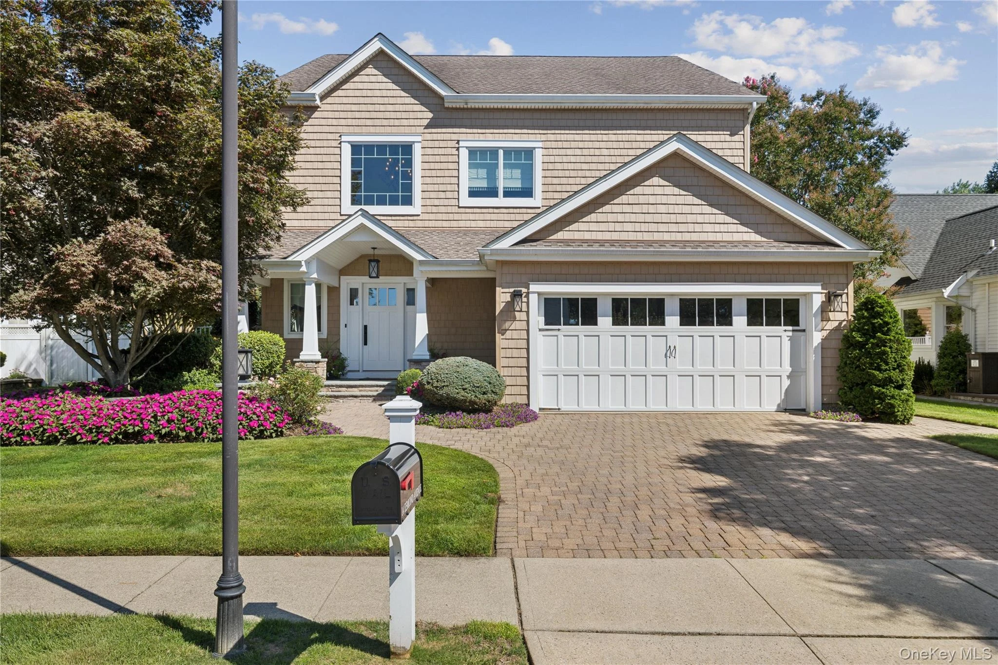 Photograph of 14 Esmond Avenue