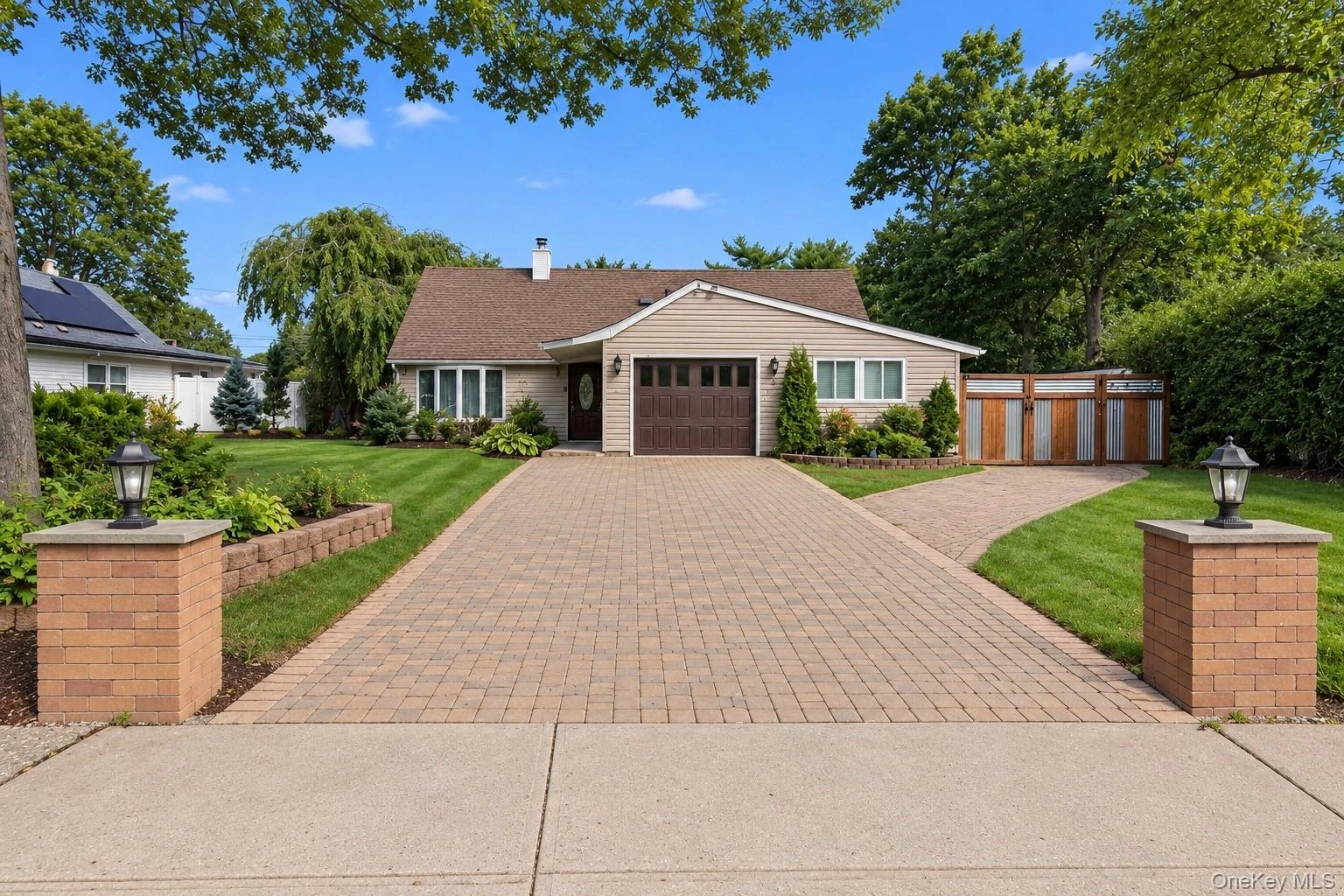 Photograph of 39 Split Cedar Drive
