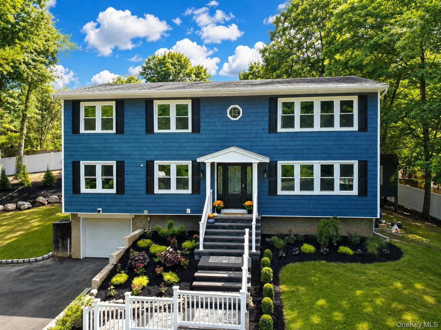Photograph of 32 & 34 Oakwood Road