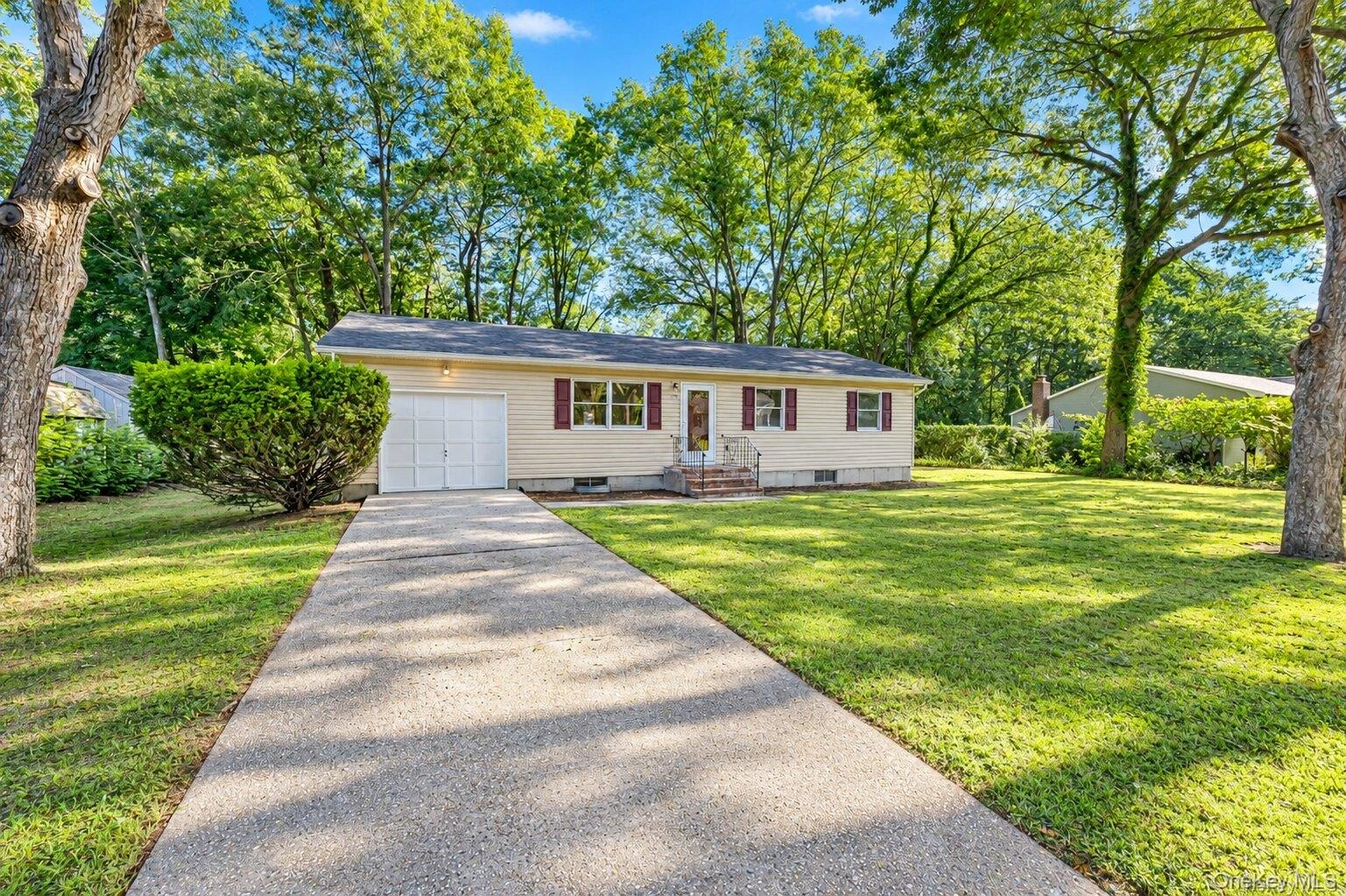 Photograph of 50 Fanning Boulevard