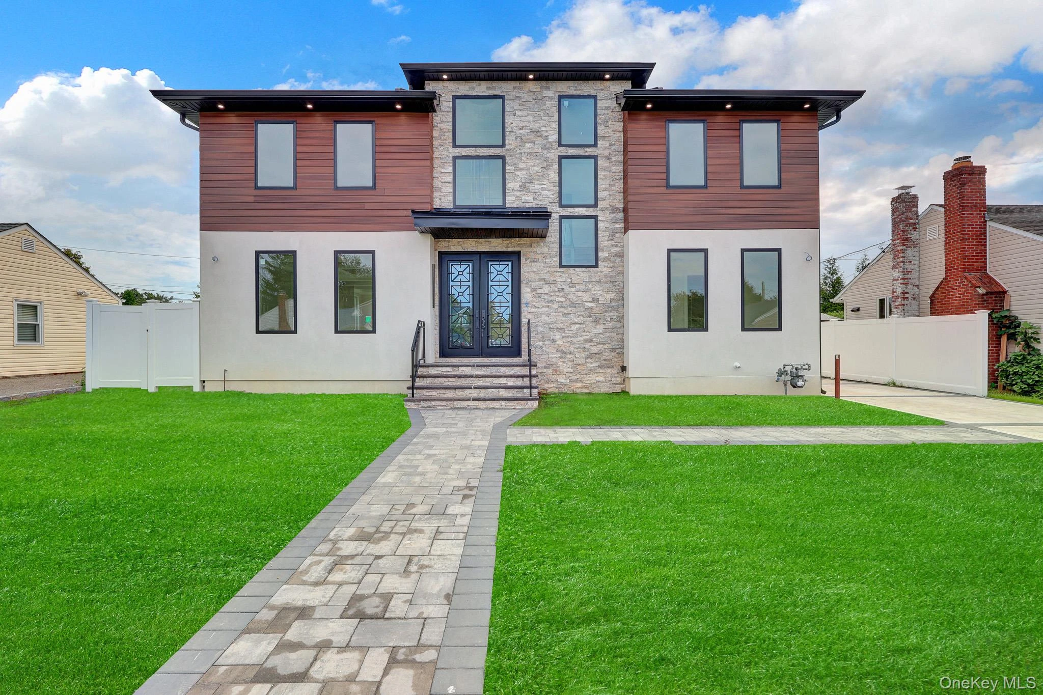 Photograph of 81 End Avenue