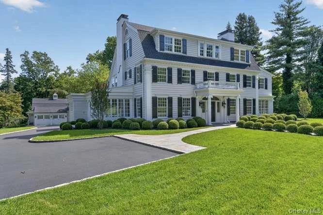 Photograph of 30 Brookside Drive