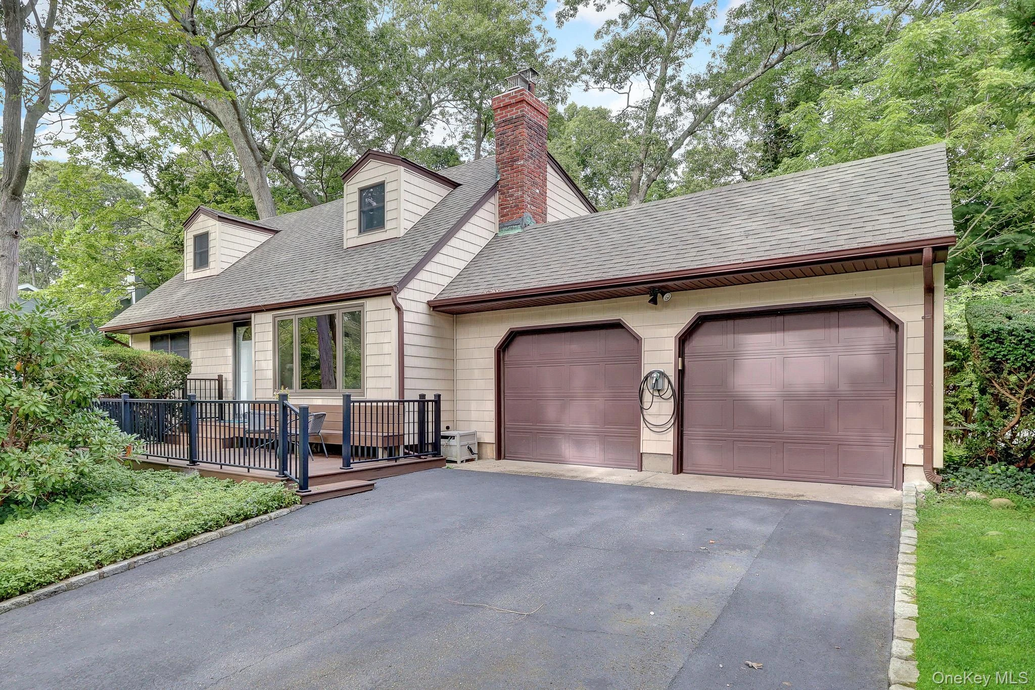 Photograph of 43 Huyler Court