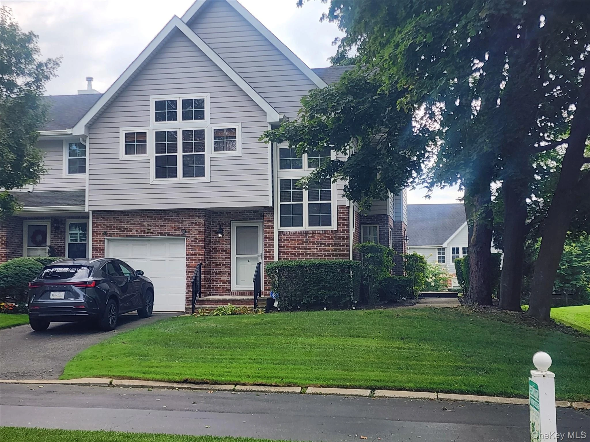 Photograph of 4 Sprucewood Boulevard
