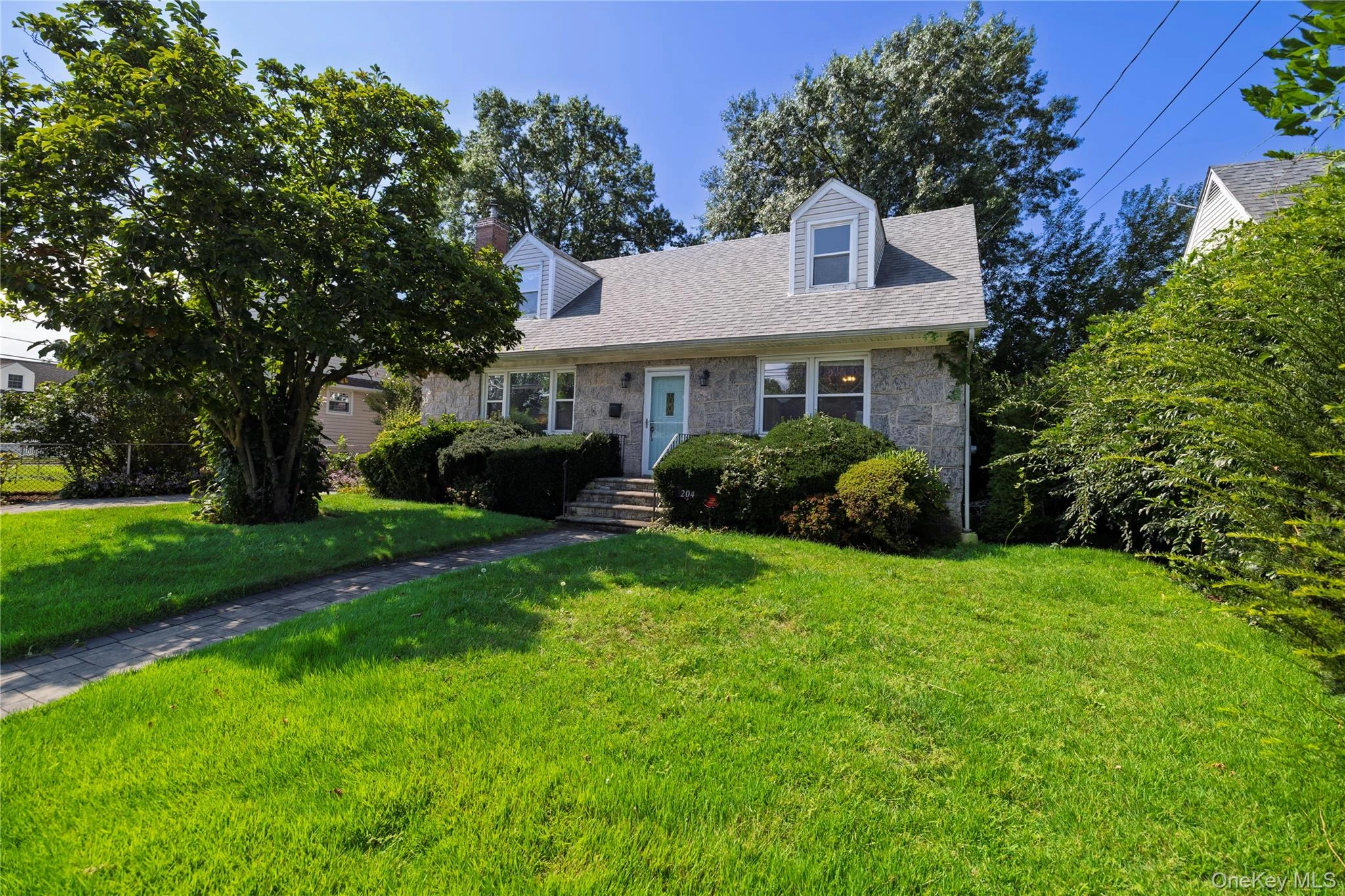 Photograph of 204 Pamlico Avenue