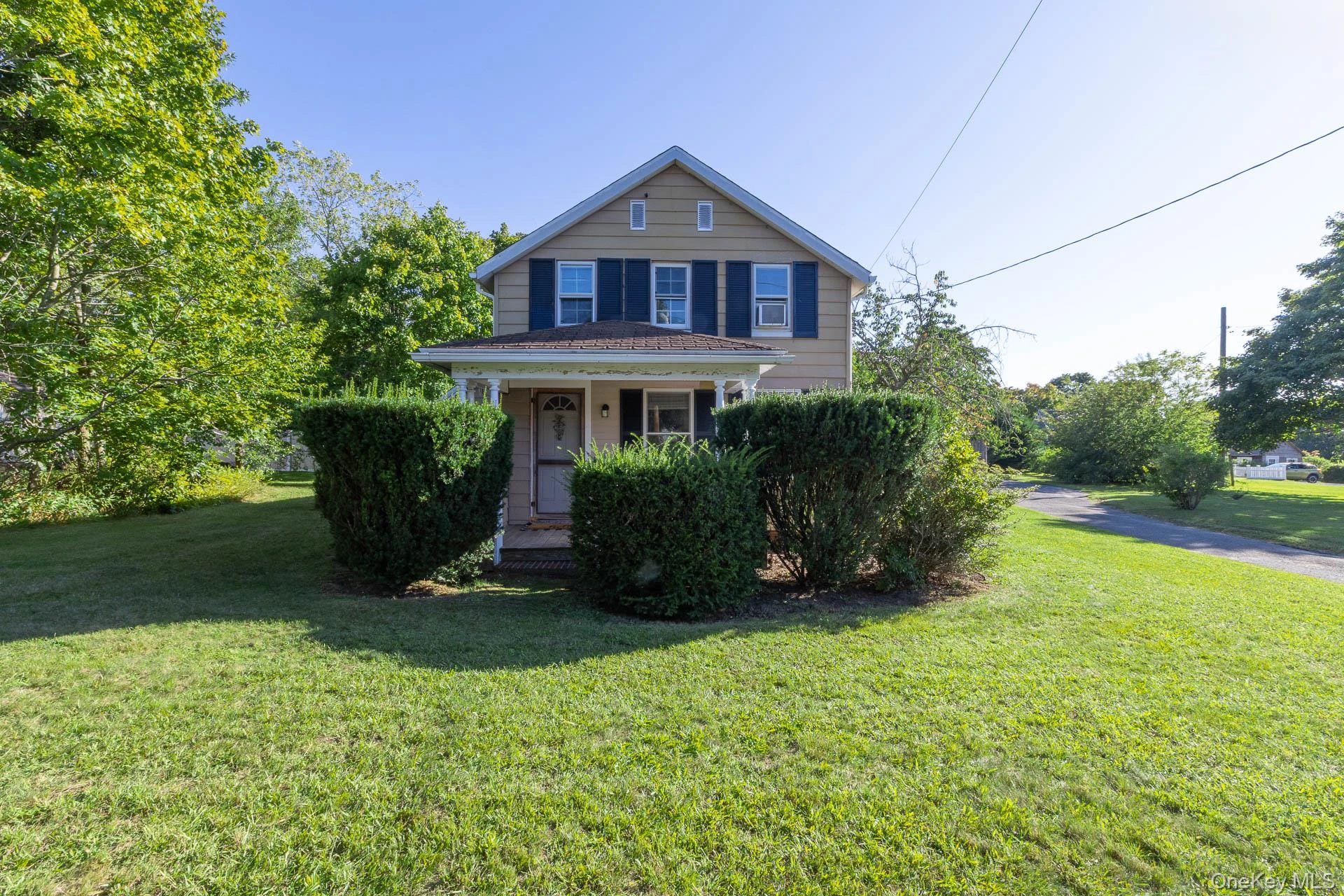 Photograph of 455 Montauk Highway
