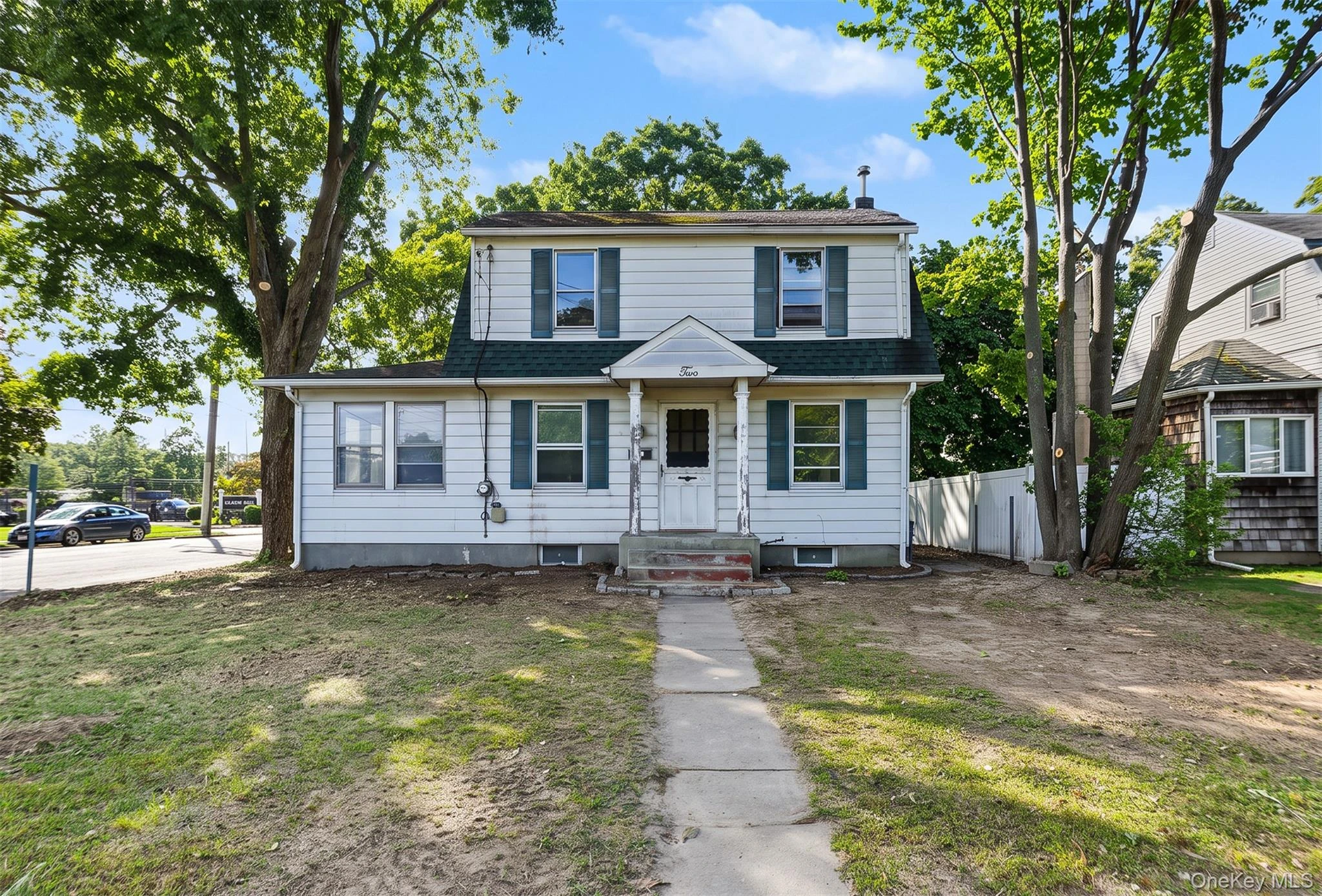 Photograph of 2 Willett Avenue