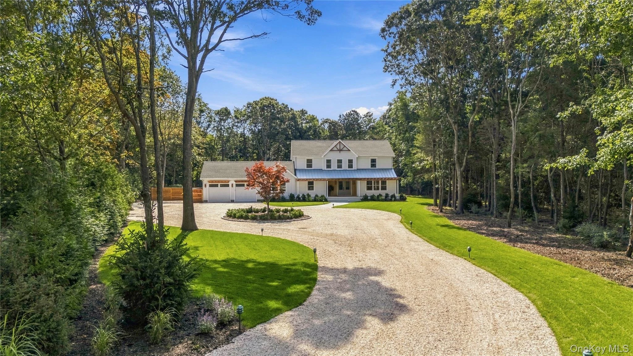 Photograph of 795 Bayview Avenue