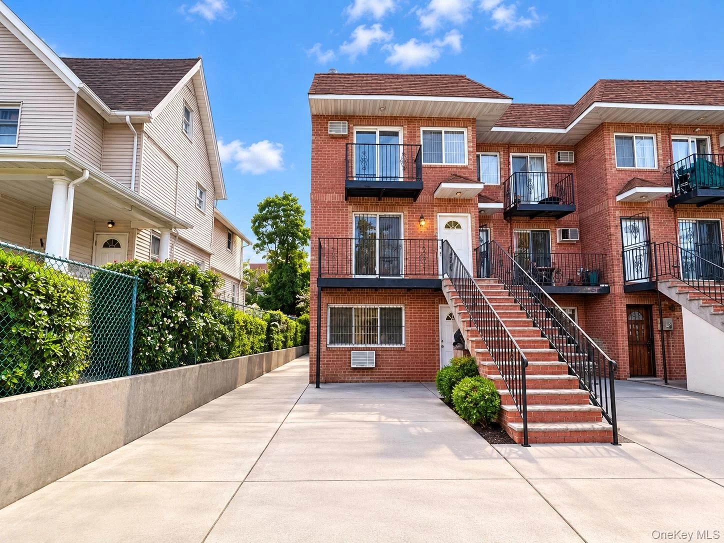 Photograph of 9144 193rd Street