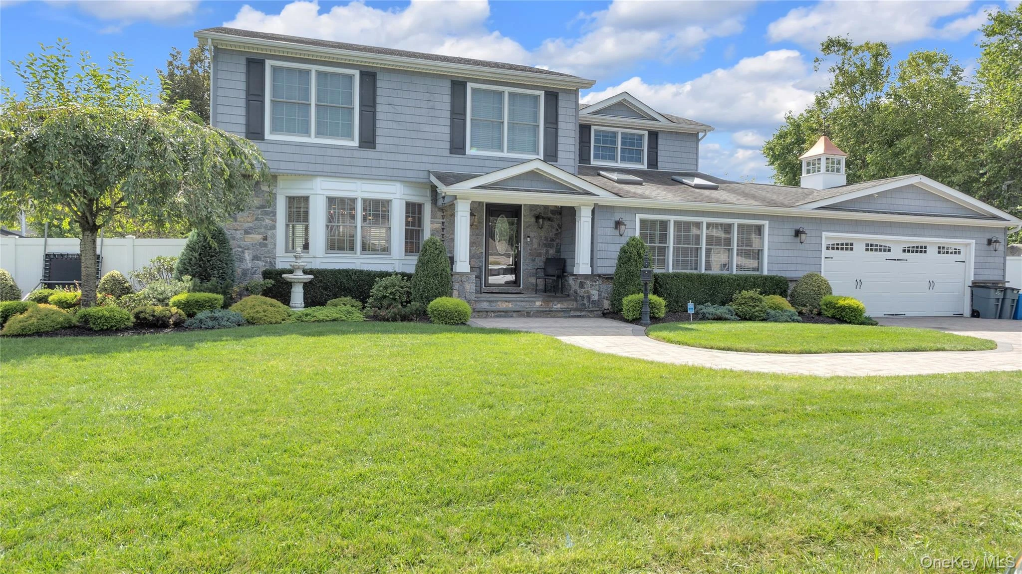 Photograph of 148 Wyandanch Avenue