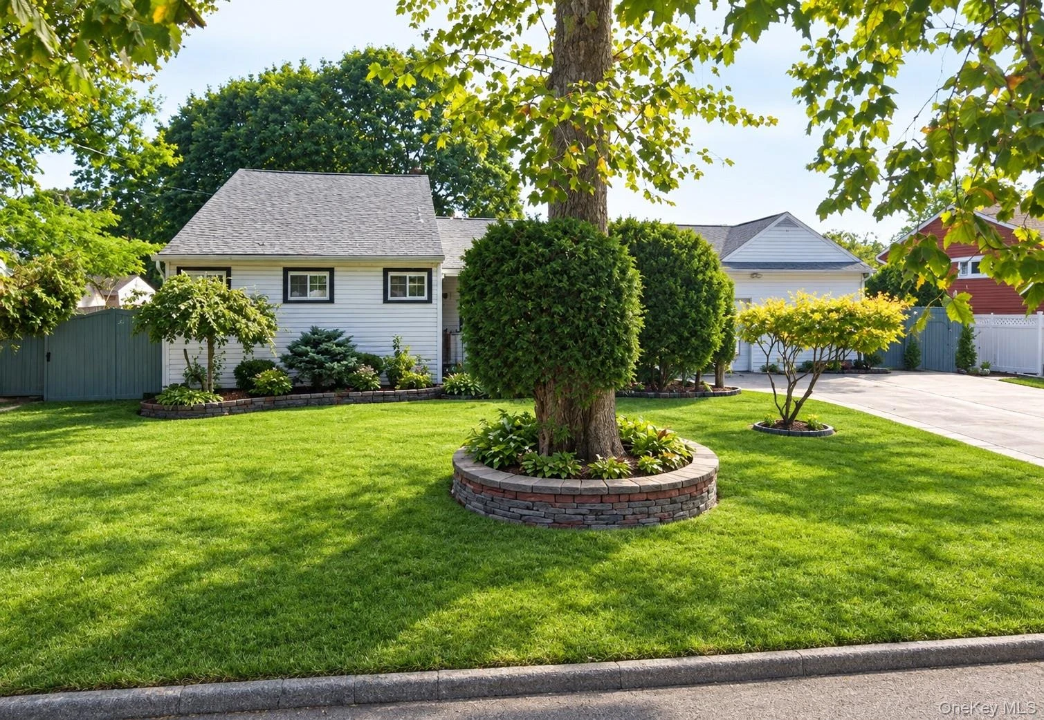 Photograph of 1327 Brooklyn Boulevard