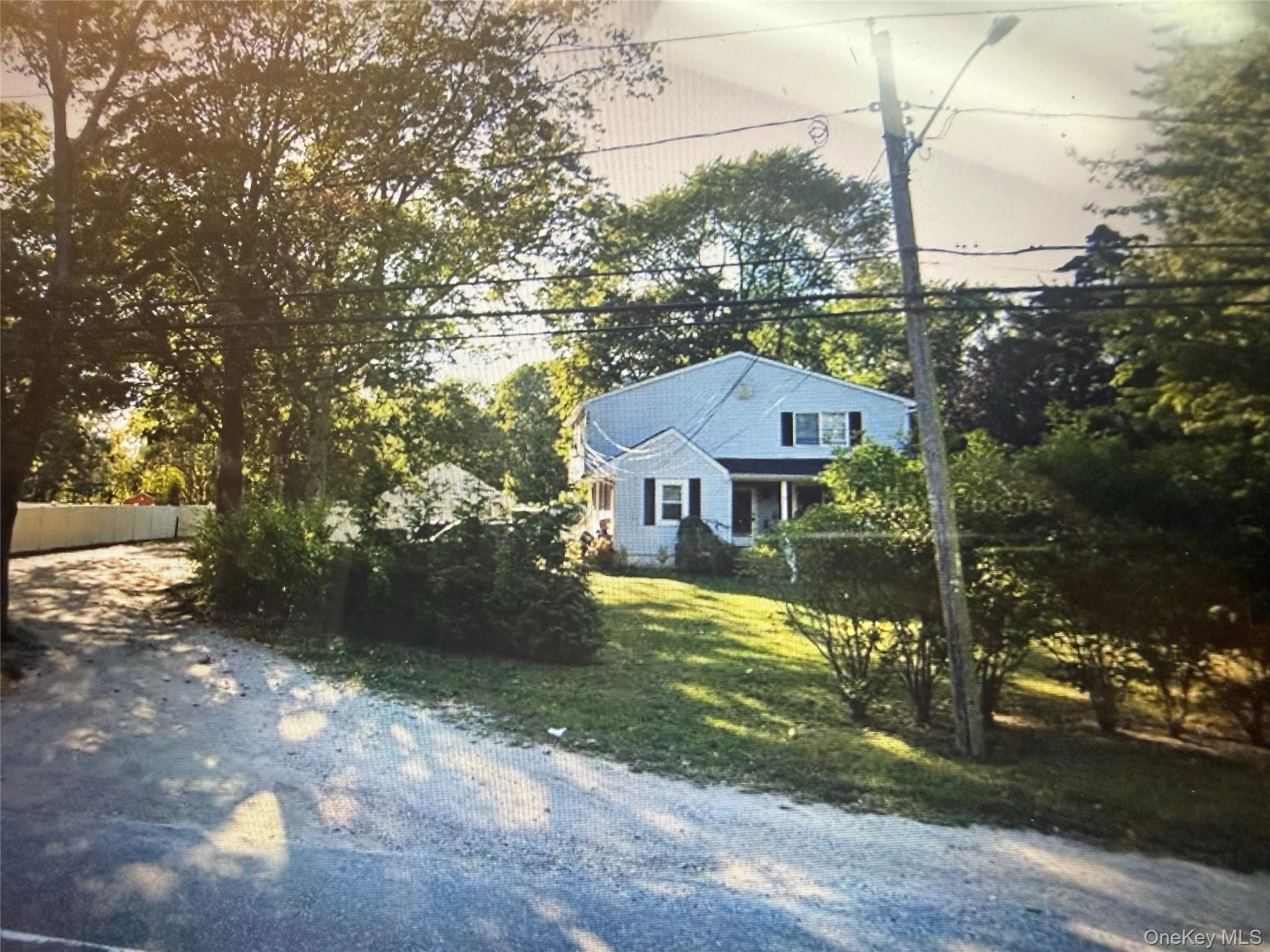 Photograph of 928 Connetquot Avenue