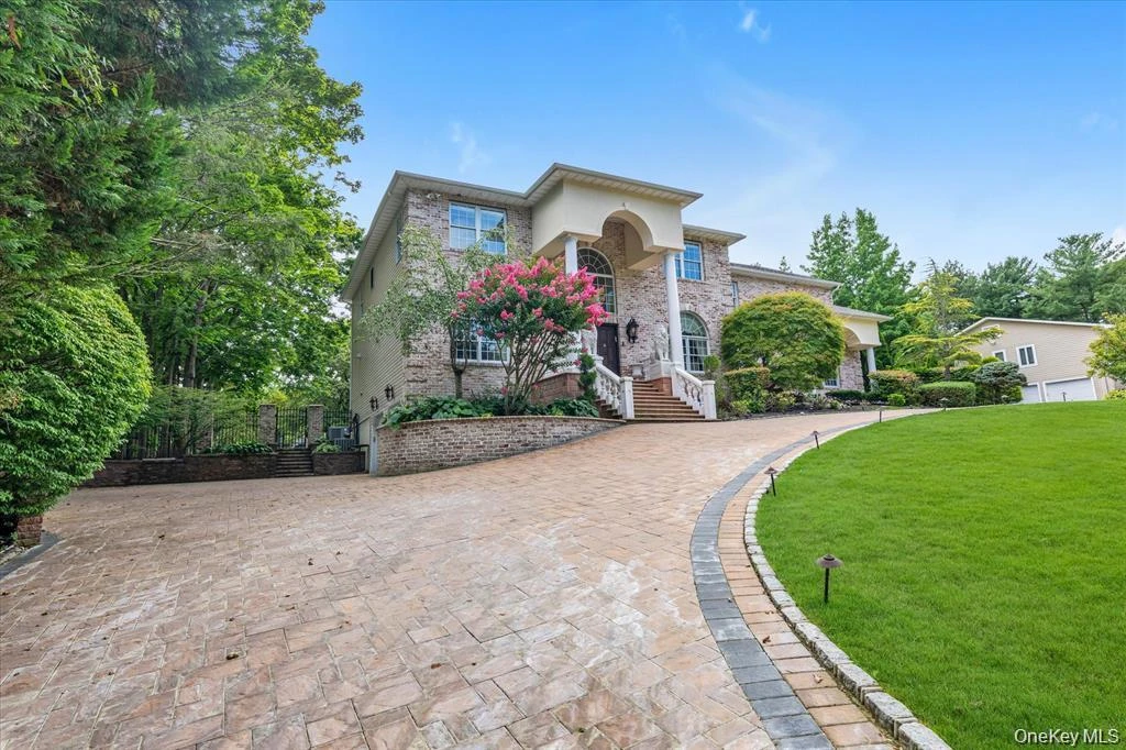 Photograph of 65 Threepence Drive