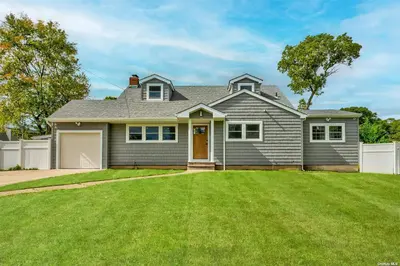 Photograph of 6 Westwood Drive