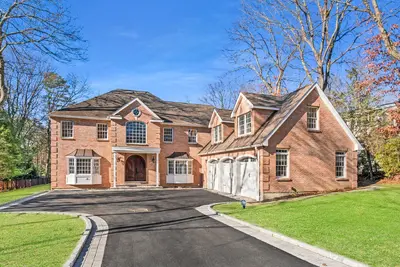 Photograph of 62 Winston Drive
