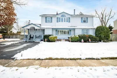 Photograph of 654 Bermuda Road