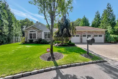 Photograph of 52 Monterrey Drive