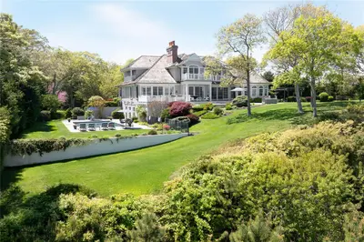 Photograph of 3745 Nassau Point Road