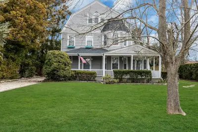 Photograph of 269 Candee Avenue