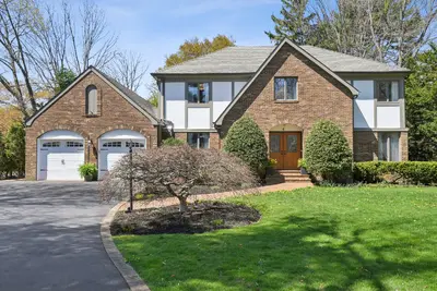 Photograph of 4 Westbury Road