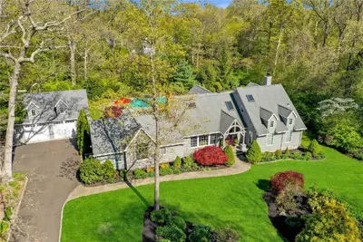 Photograph of 65 Brookhill Lane