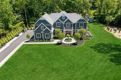 Photograph of 601 Moriches Road