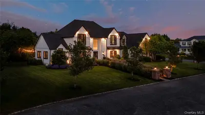 Photograph of 35 Sycamore Drive