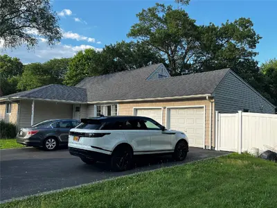 Photograph of 929 Wilson Boulevard