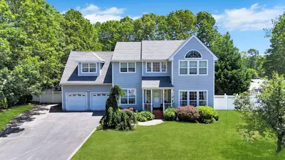 Photograph of 75 Province Drive