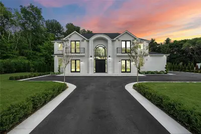 Photograph of 2 Maple Way