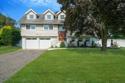 Photograph of 21 Nancy Drive